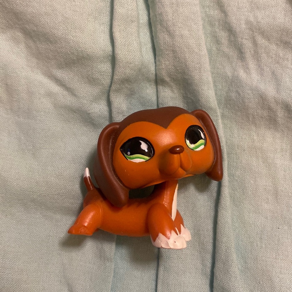RARE littlest pet shop dachshund #675
